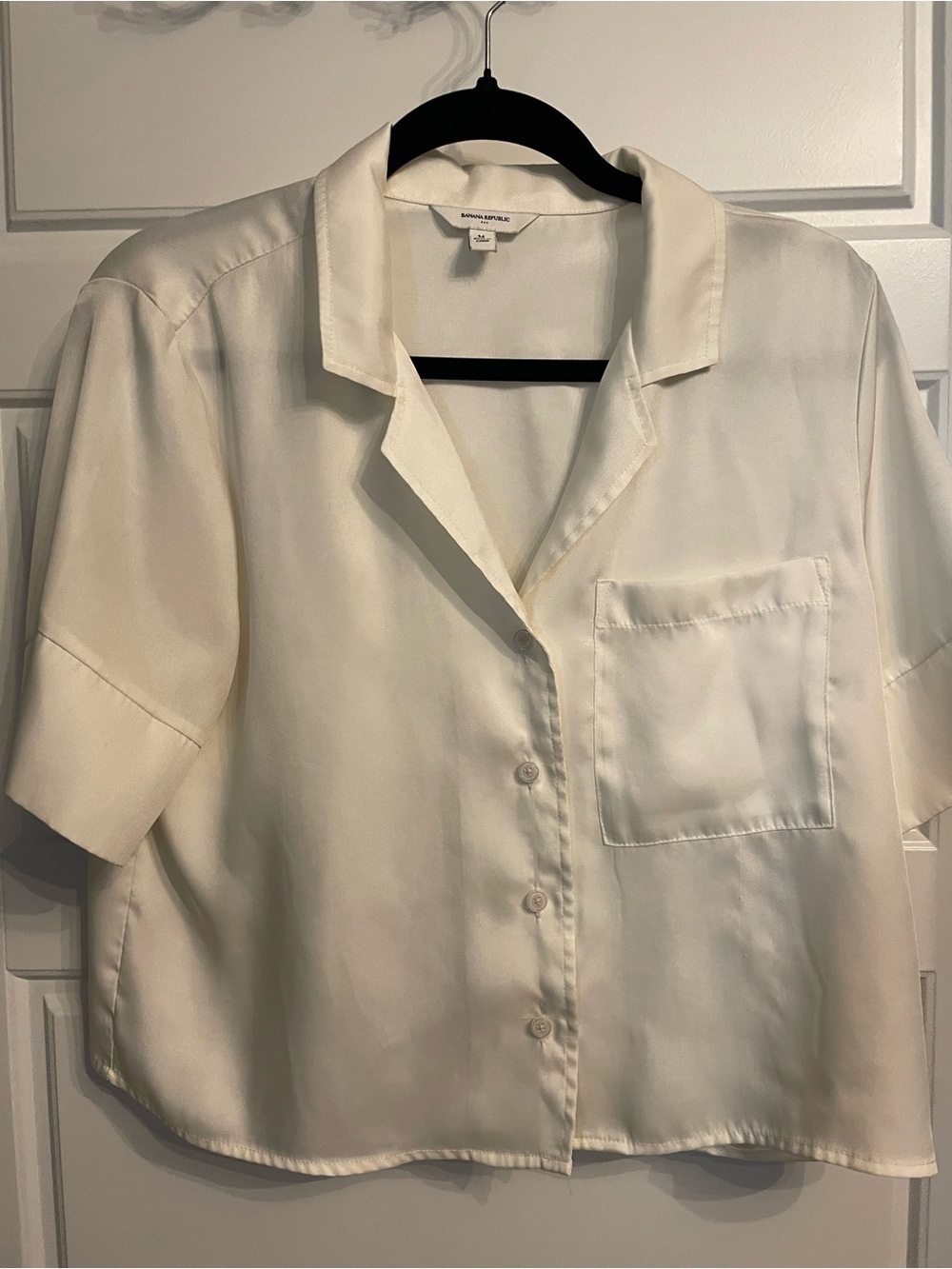 Banana Republic cream boxy semi sheer cropped button down blouse
